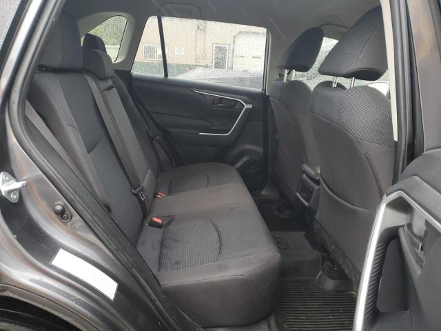 2019 TOYOTA RAV4 LE - JTMG1RFV0KD008629