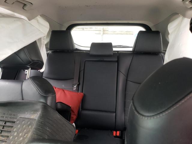 2019 TOYOTA RAV4 XLE P JTMA1RFV2KD517482