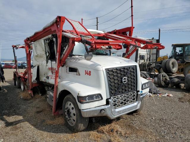 Global Auto Auctions: 2022 VOLVO VAH