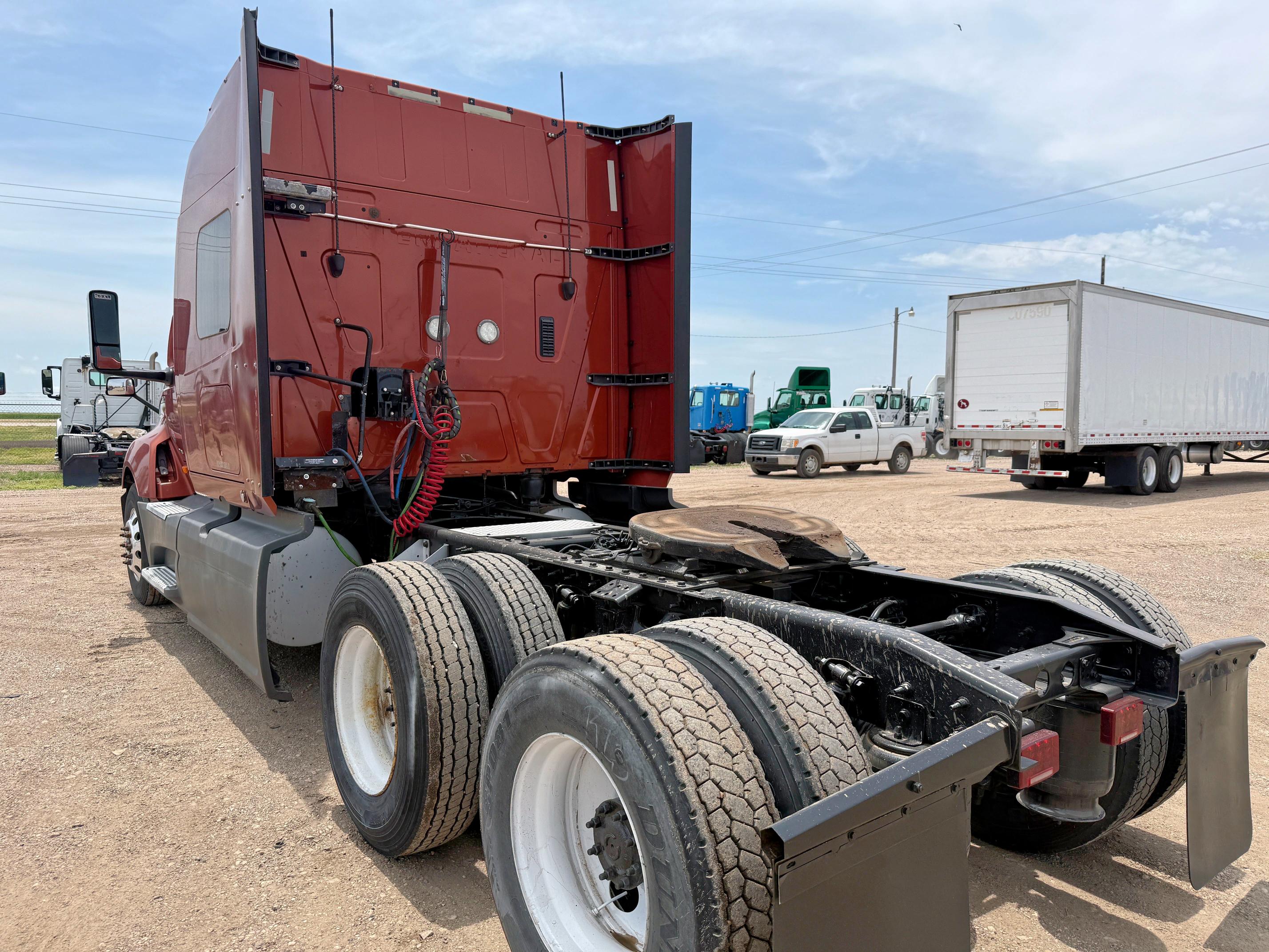 INTERNATIONAL LT625 2019 brown  diesel 3HSDZTZR0KN121591 photo #4