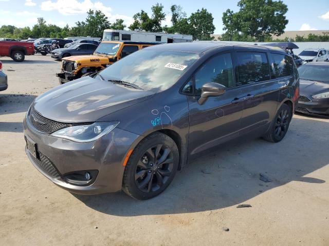 Vin: 2c4rc1fg4lr229381, lot: 62151085, chrysler pacifica touring 2020 img_1