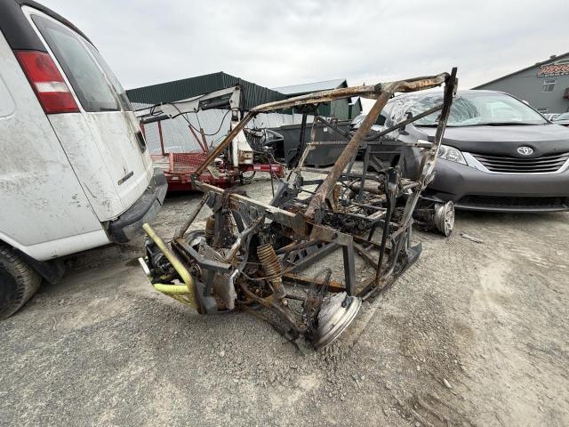 2020 CAN-AM DEFENDER X - 3JBUWAX44LK001747