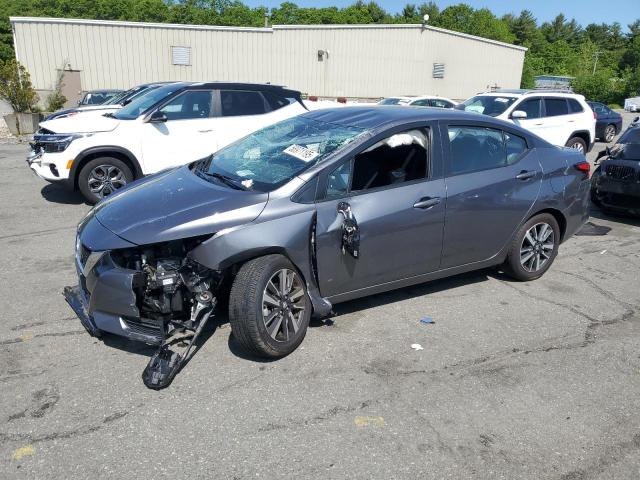 NISSAN VERSA SV