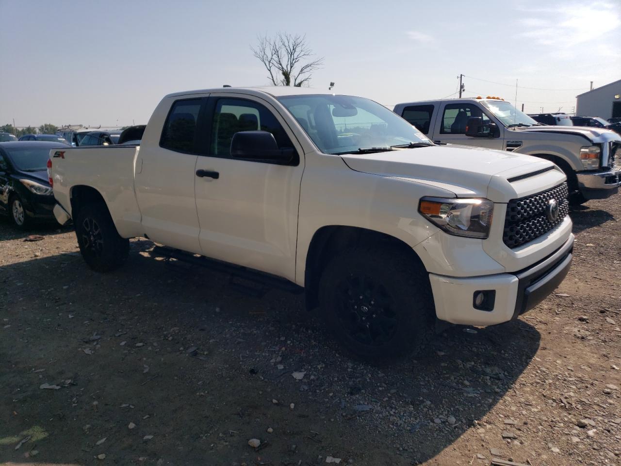 TOYOTA TUNDRA DOUBLE CAB SR