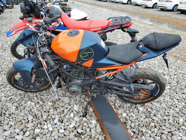 KTM 390 RC 2022 orange  gas MD2JYJ401NC214329 photo #4