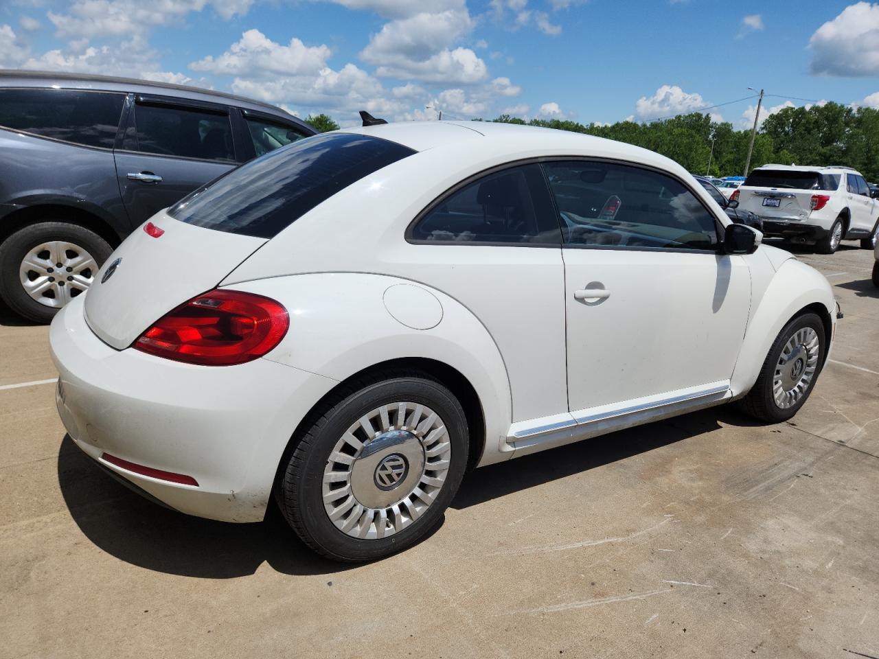 VOLKSWAGEN BEETLE 1.8T