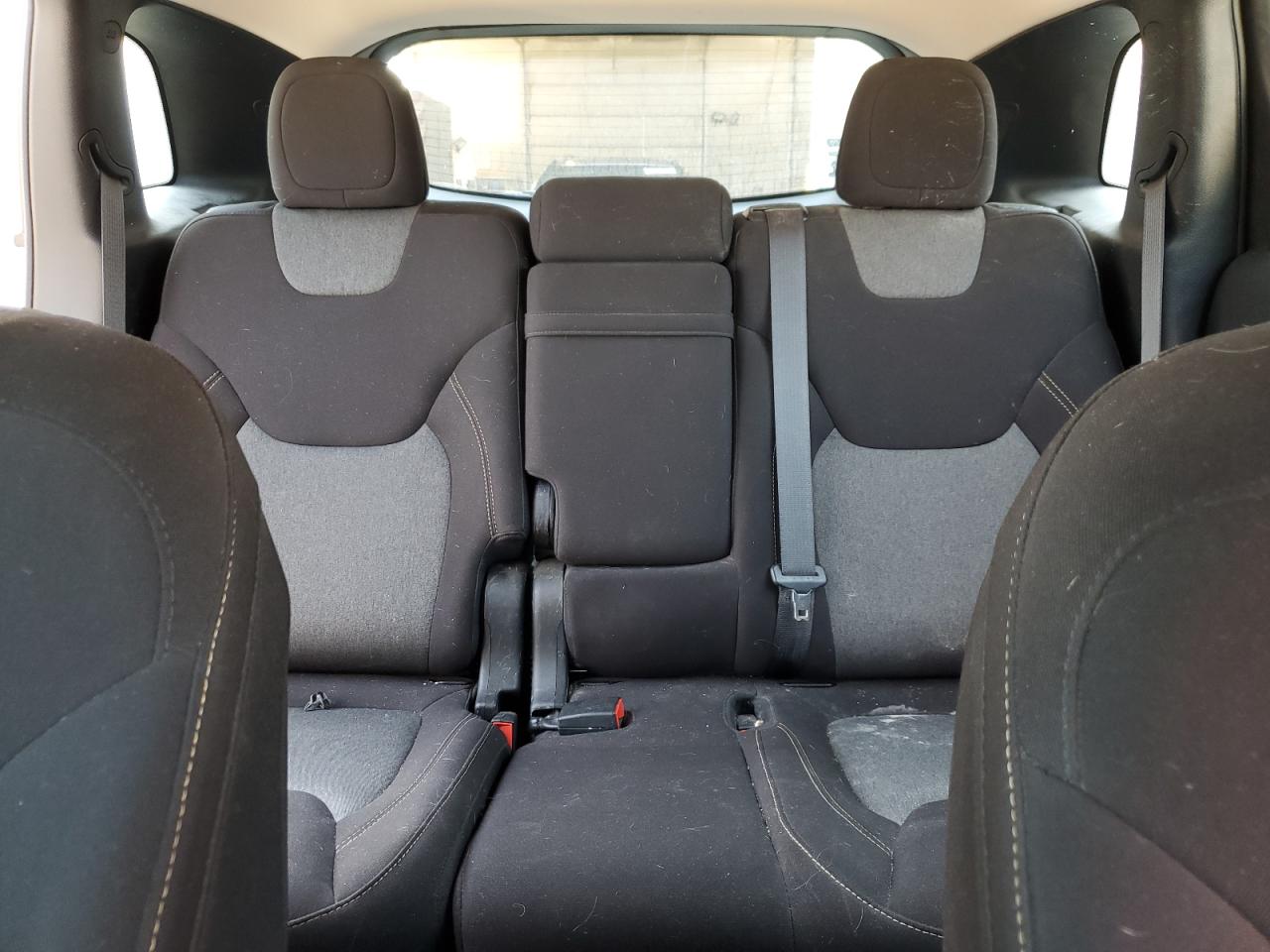 JEEP GRAND CHEROKEE SPORT