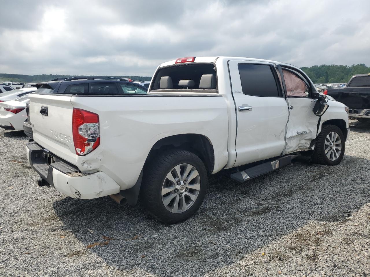 TOYOTA TUNDRA CREWMAX LIMITED