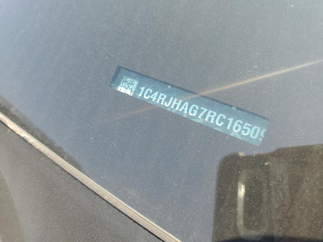 JEEP GRAND CHEROKEE LAREDO