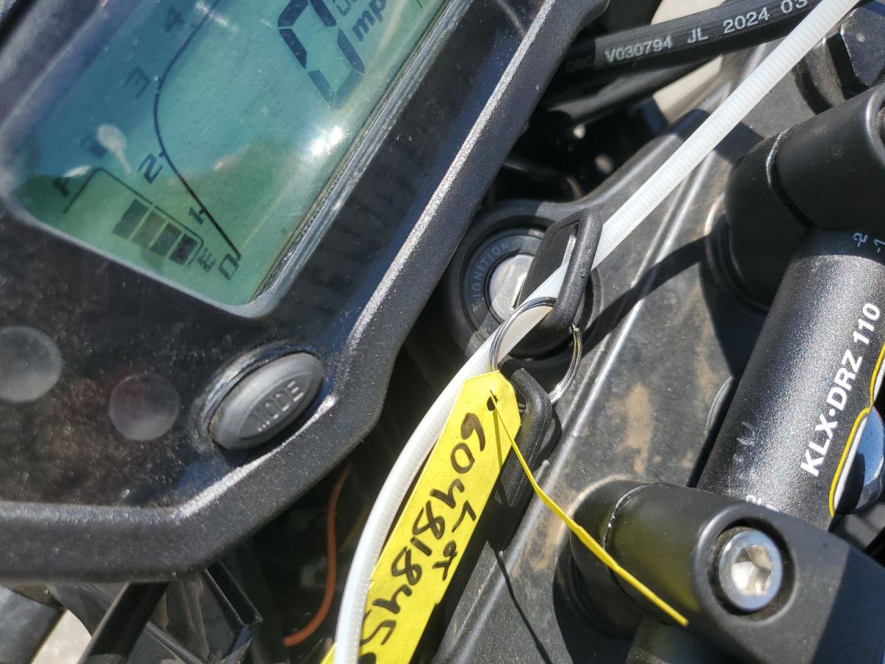 Lot #3301615630 2025 VADE MOTORBIKE