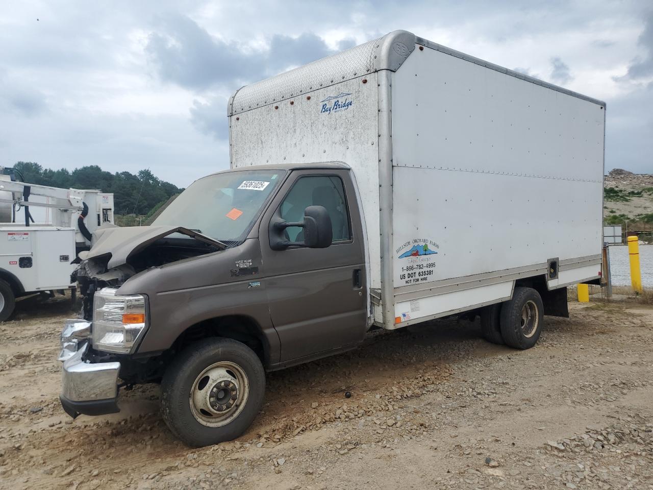 FORD ECONOLINE E450 SUPER DUTY CUTAWAY VAN