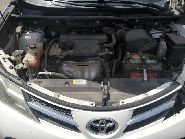 2015 TOYOTA RAV4 XLE - JTMRFREV4FJ047937