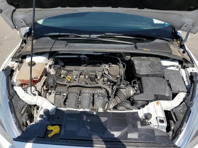 2015 FORD FOCUS SE - 1FADP3K22FL301928