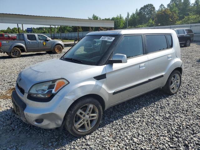 KIA SOUL +