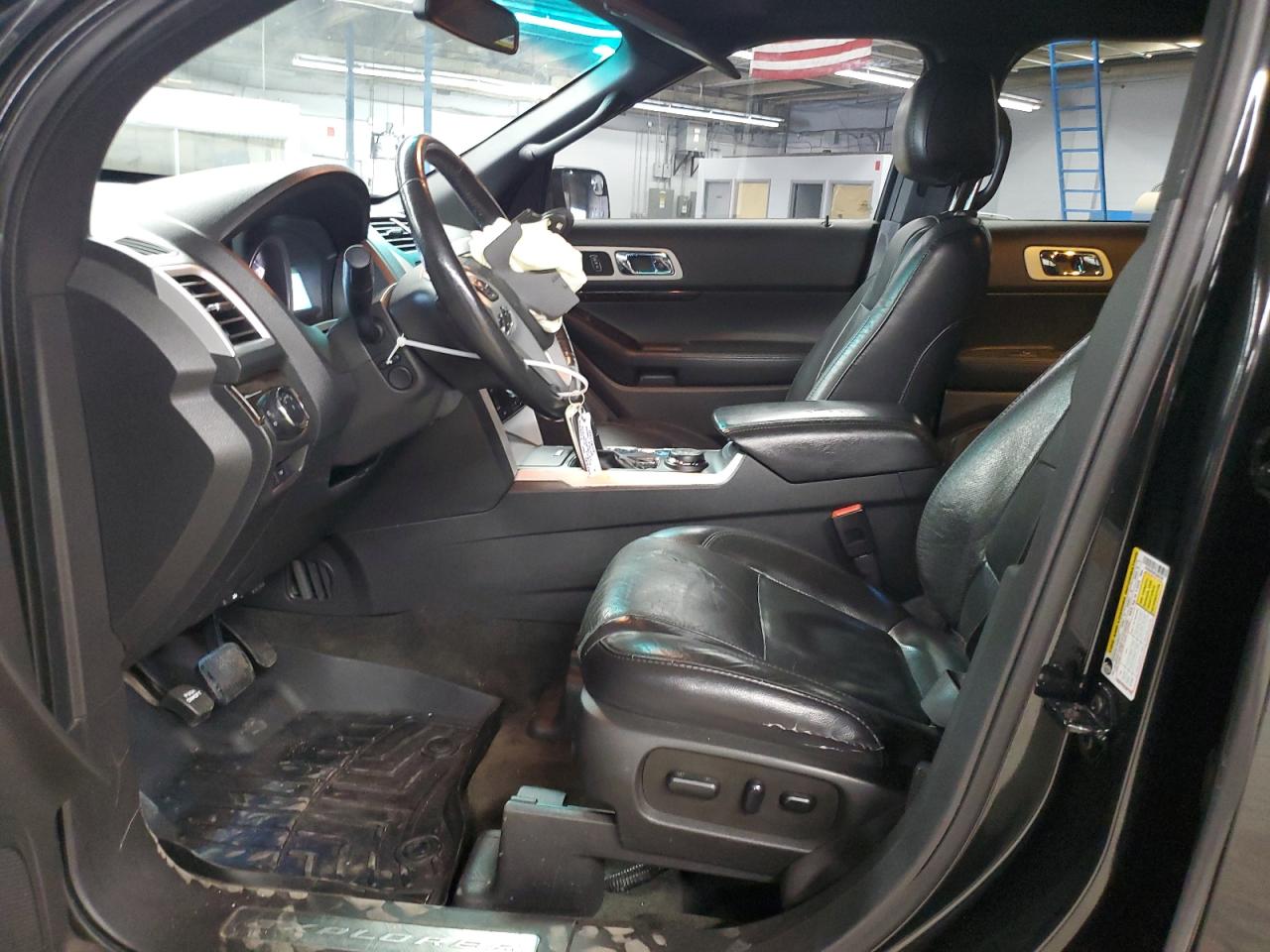 FORD EXPLORER LIMITED