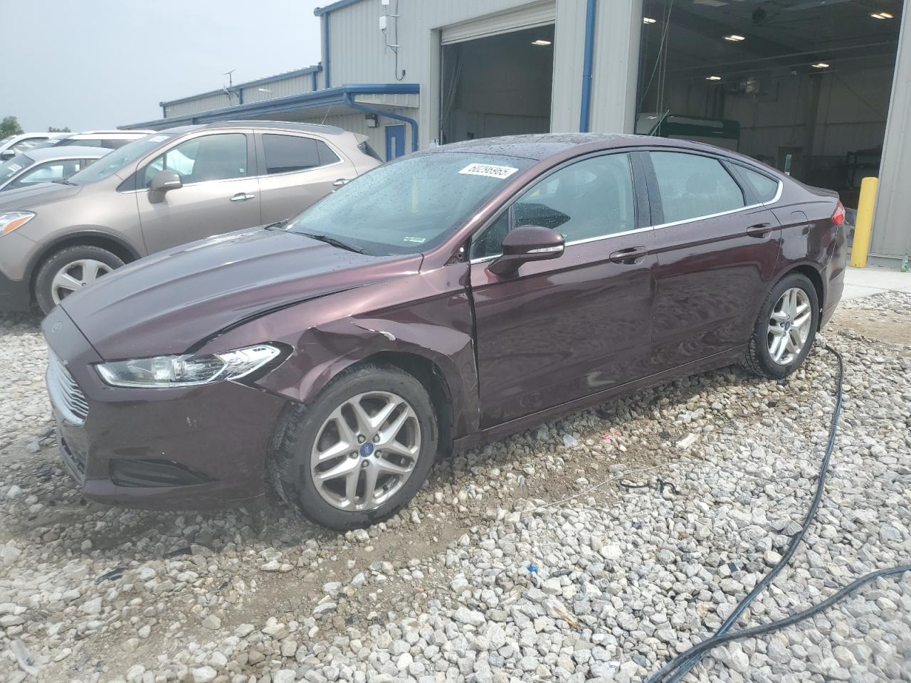 FORD FUSION SE