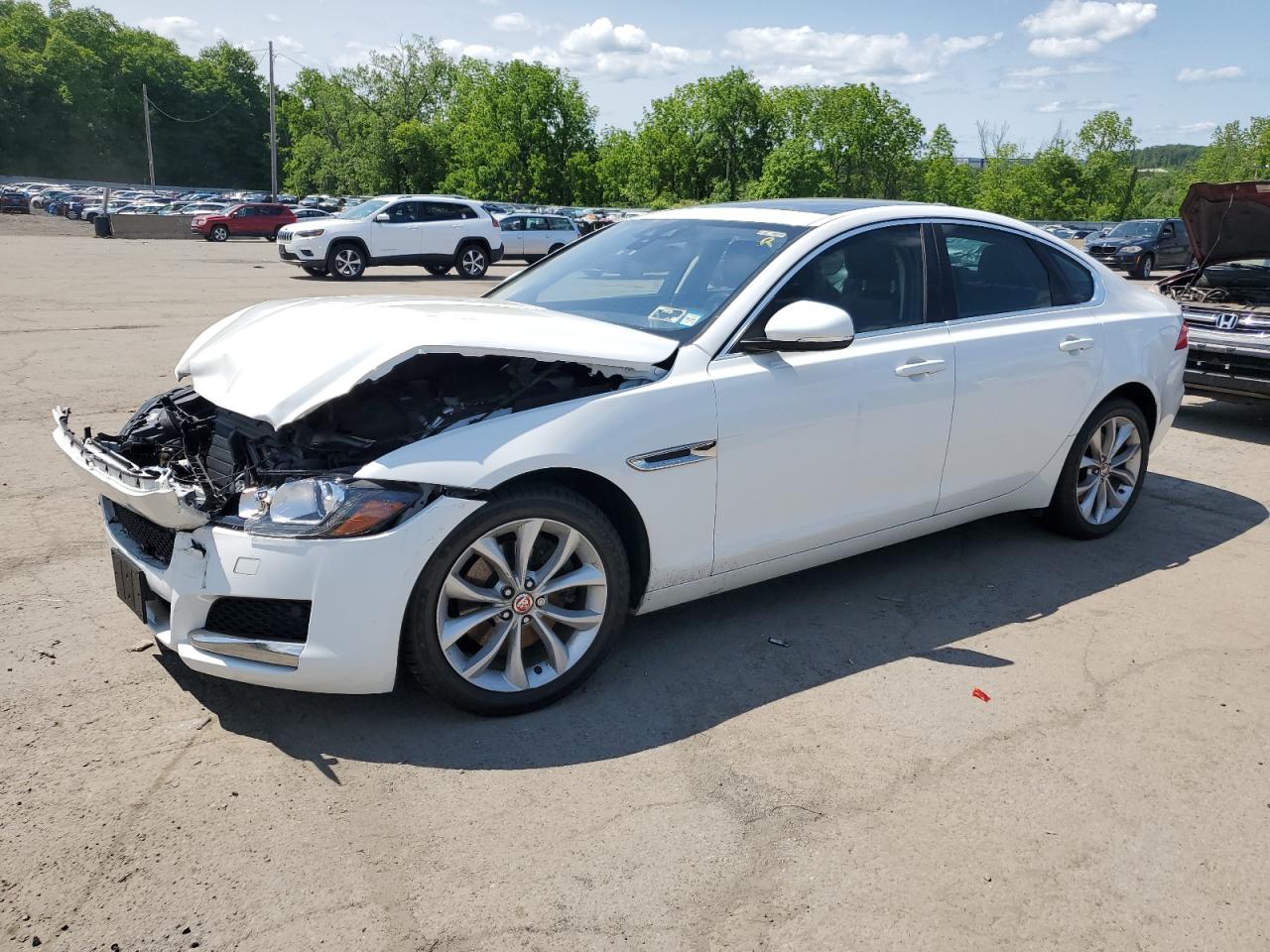 JAGUAR XF PREMIUM