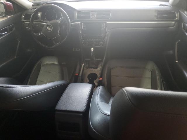 2017 VOLKSWAGEN PASSAT R-L 1VWDT7A34HC061143
