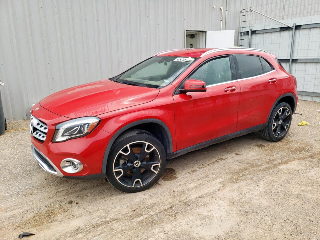 MERCEDES-BENZ GLA-CLASS 250