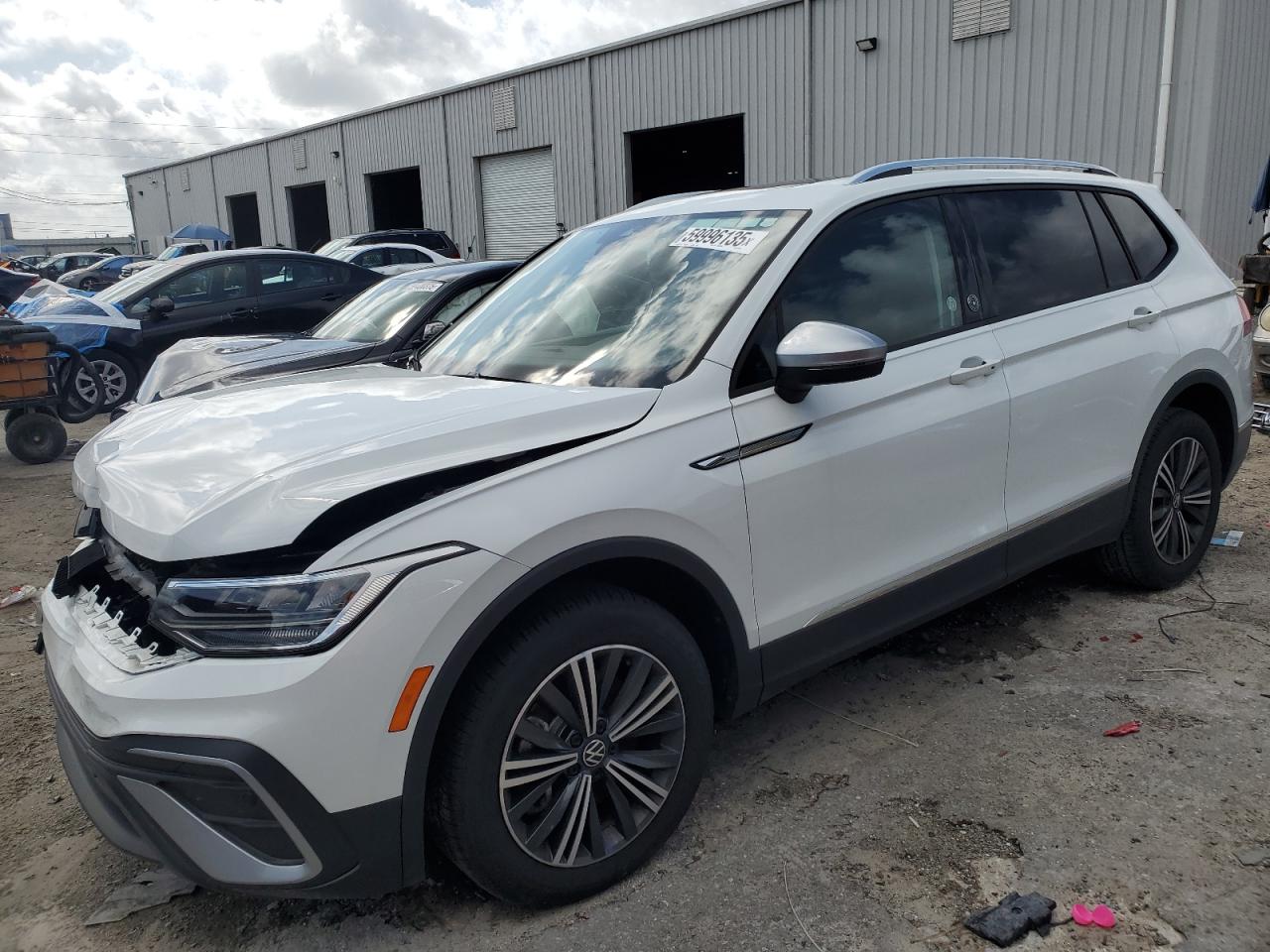 VOLKSWAGEN TIGUAN WOLFSBURG