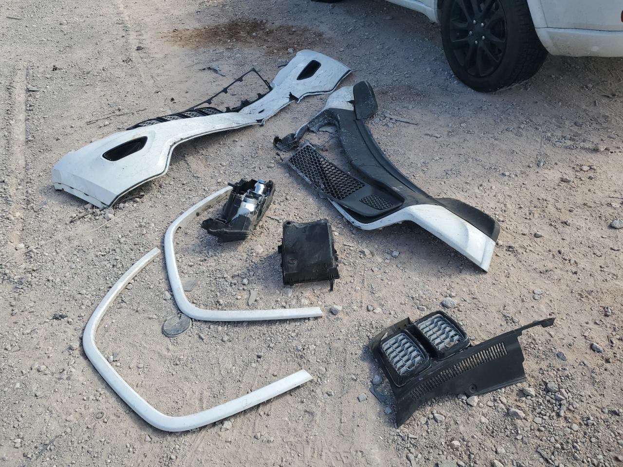 JEEP GRAND CHEROKEE LAREDO