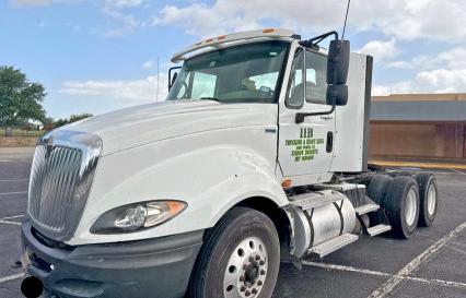 INTERNATIONAL PROSTAR 2011 white tractor diesel 3HSDJSJR2BN340789 photo #3