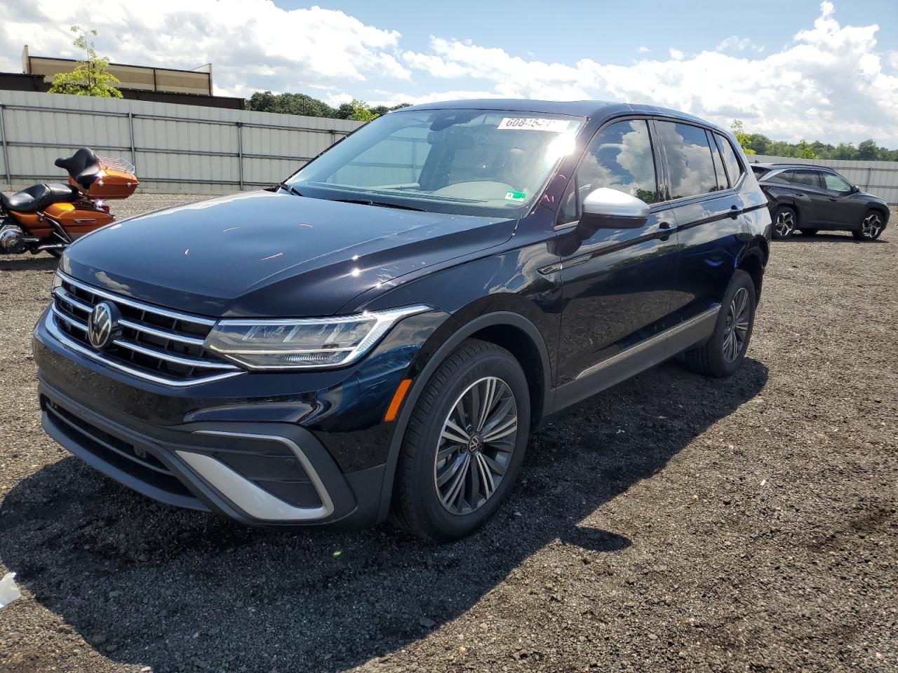 VOLKSWAGEN TIGUAN WOLFSBURG