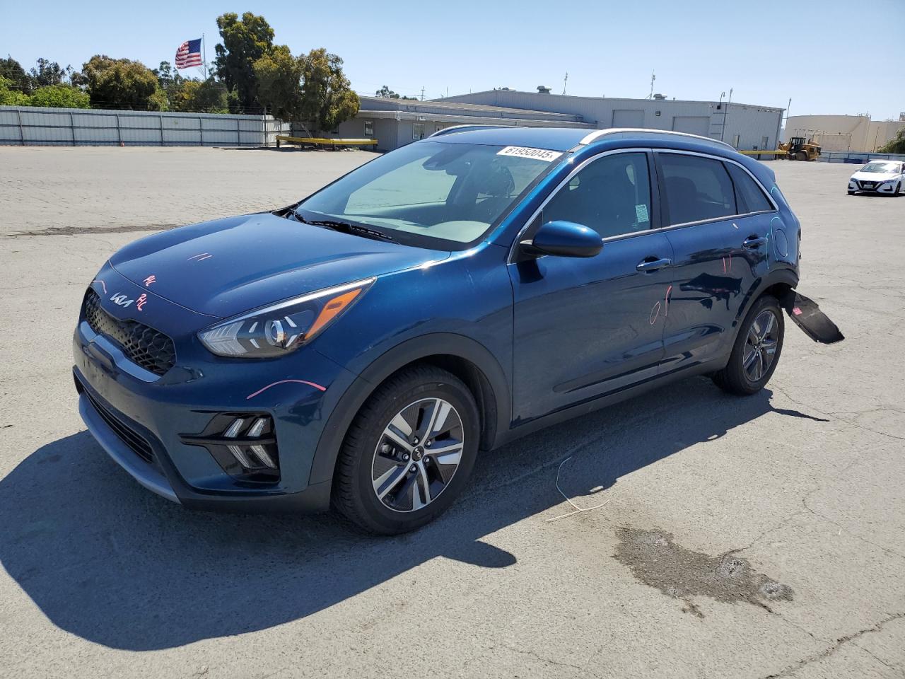 KIA NIRO LX