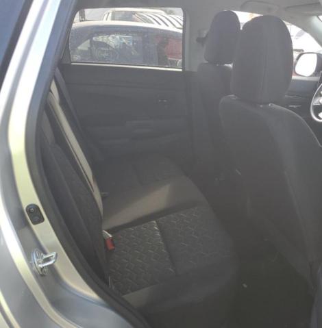 2024 MITSUBISHI OUTLANDER JA4ARUAU9RU009962