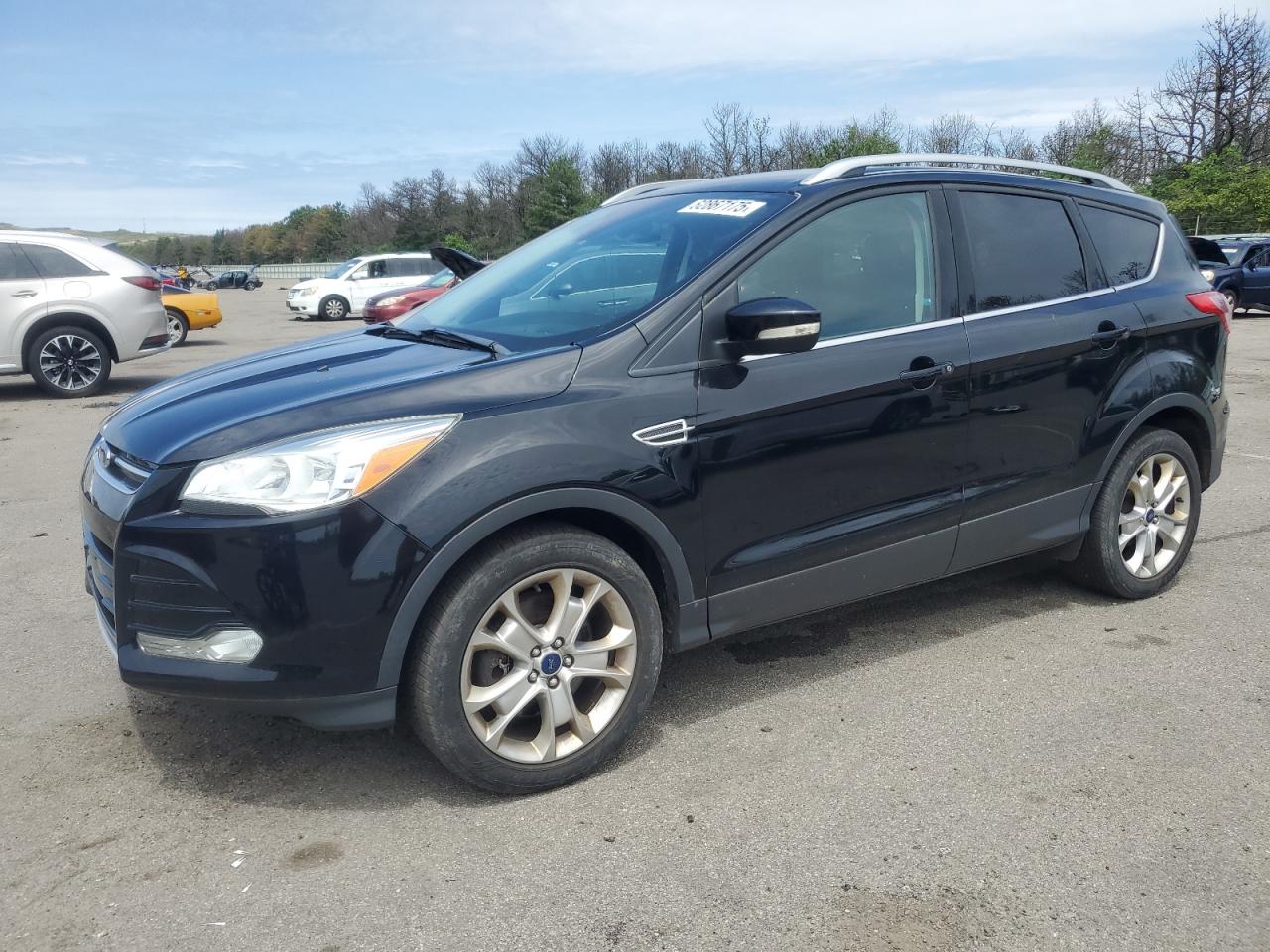 FORD ESCAPE TITANIUM