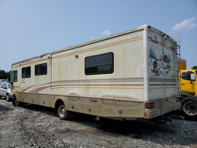 WORKHORSE CUSTOM CHASSIS MOTORHOME 2002 two tone motorize gas 5B4MP67G523338469 photo #4