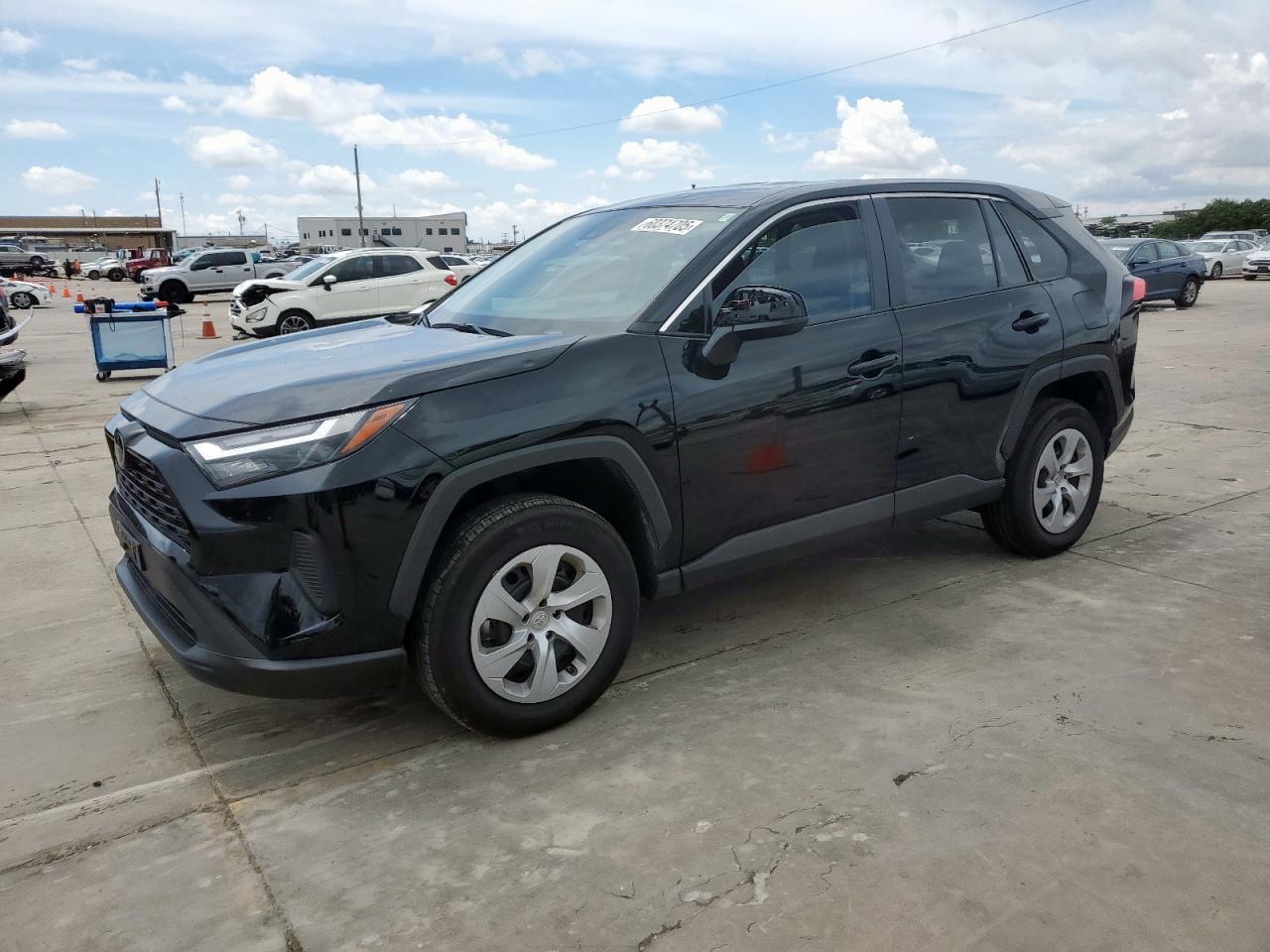 TOYOTA RAV4 LE