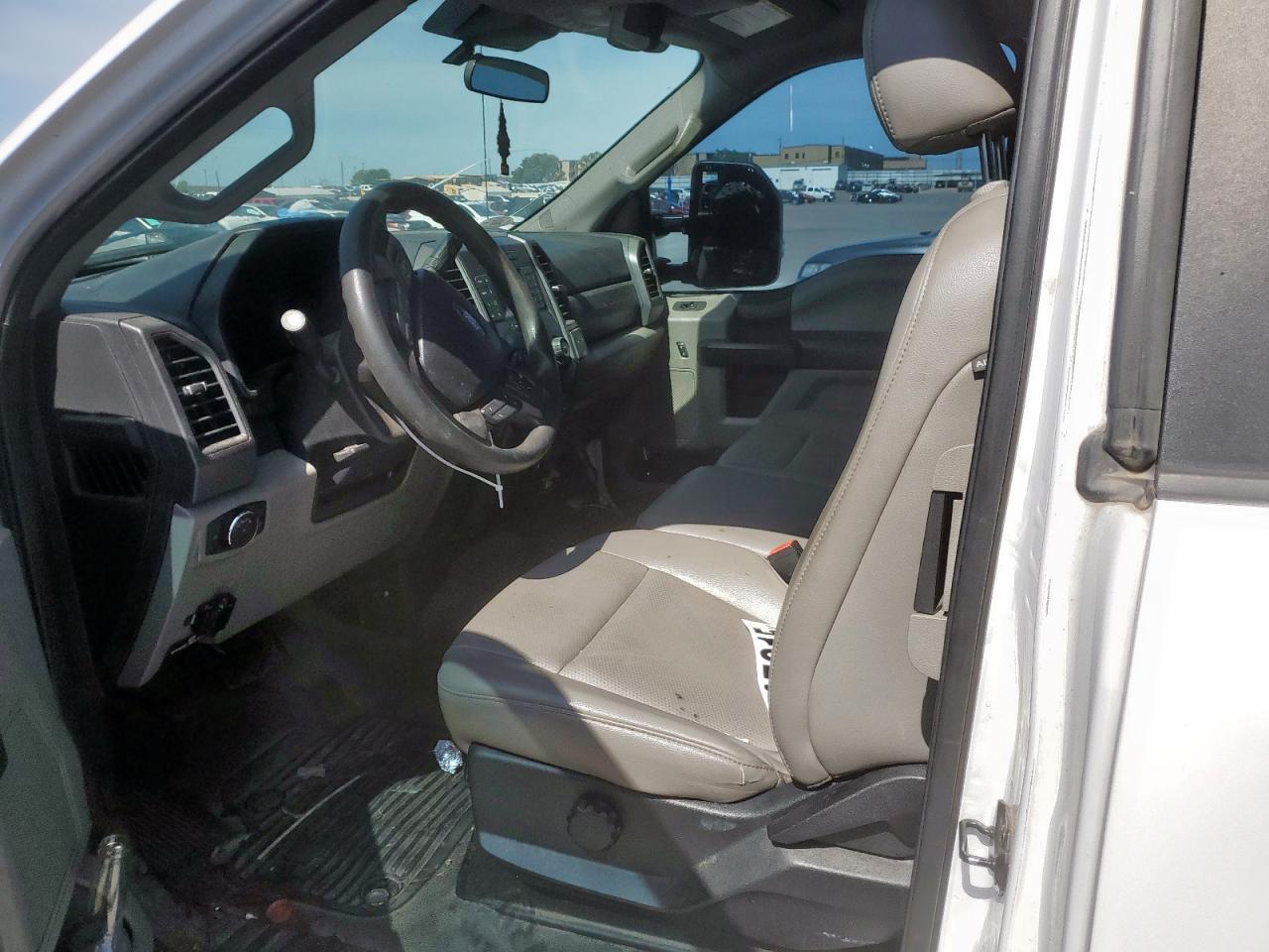 FORD F-250 SUPER DUTY