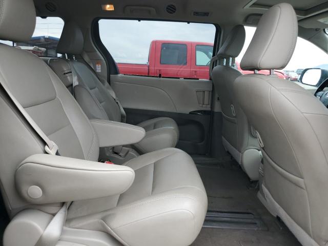 2018 TOYOTA SIENNA XLE - 5TDYZ3DC8JS962091