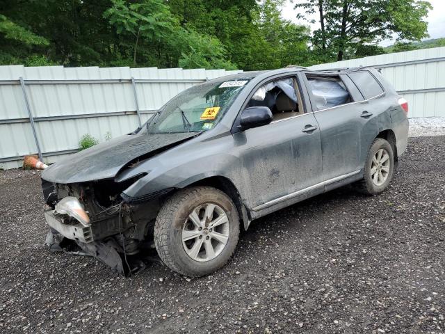 TOYOTA HIGHLANDER