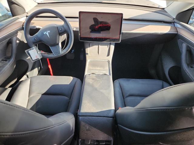 2024 TESLA MODEL Y 7SAYGDED7RF130909