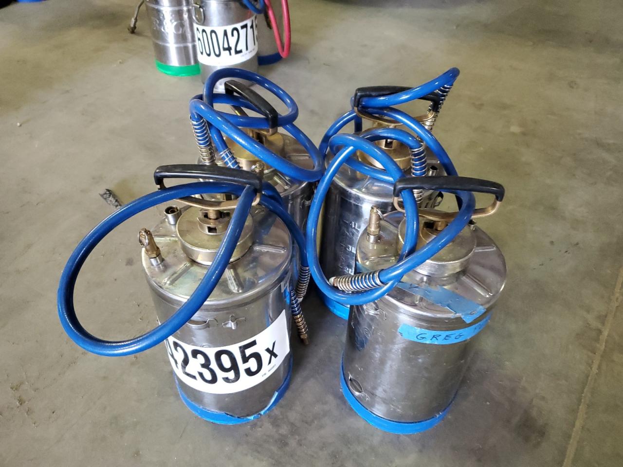 Lot #3182056105 2023 SPY PEST PUMP