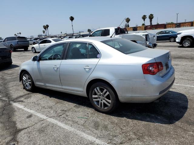 VOLKSWAGEN JETTA WOLF 2007 silver  gas 3VWEG71K07M138992 photo #3