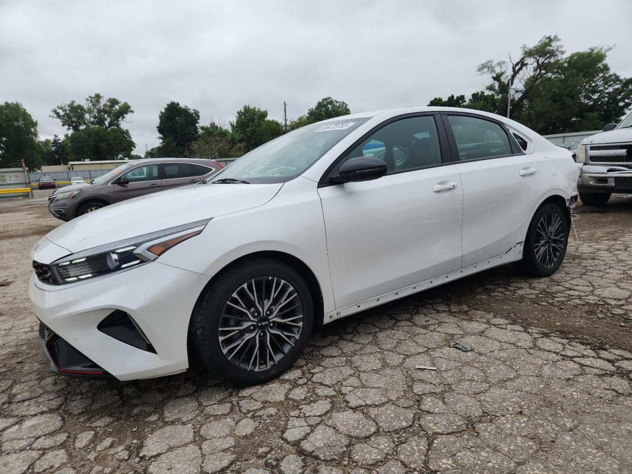 KIA FORTE GT LINE