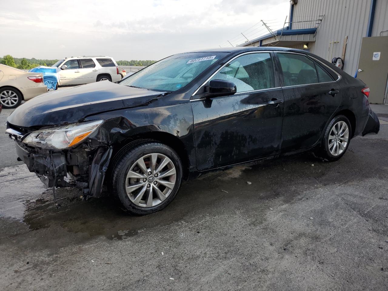 TOYOTA CAMRY LE