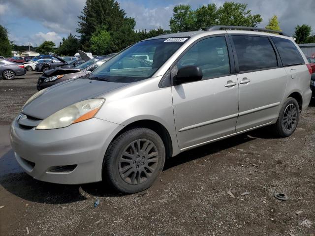 TOYOTA SIENNA LE 2009 gray  gas 5TDBK23C69S023958 photo #1