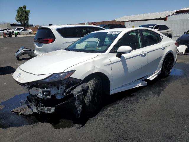 TOYOTA CAMRY XSE