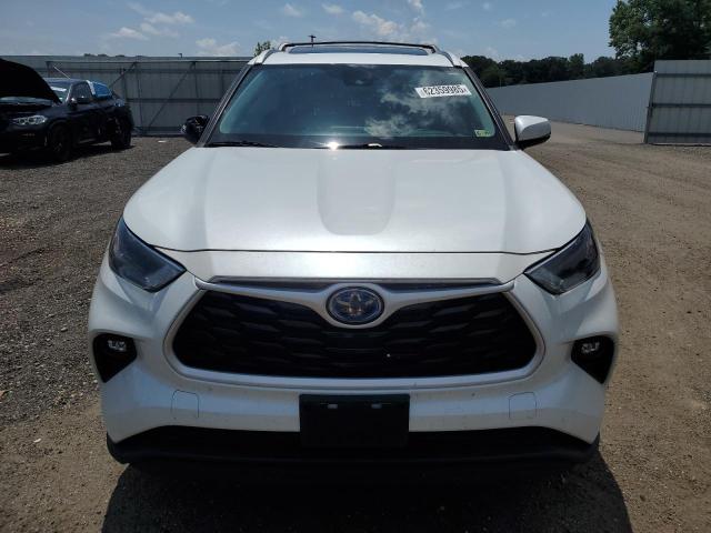 2022 TOYOTA HIGHLANDER - 5TDHARAH1NS512363