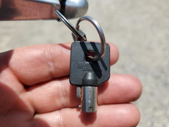 2012 HARLEY-DAVIDSON FLD SWITCH 1HD1GZM1XCC336845