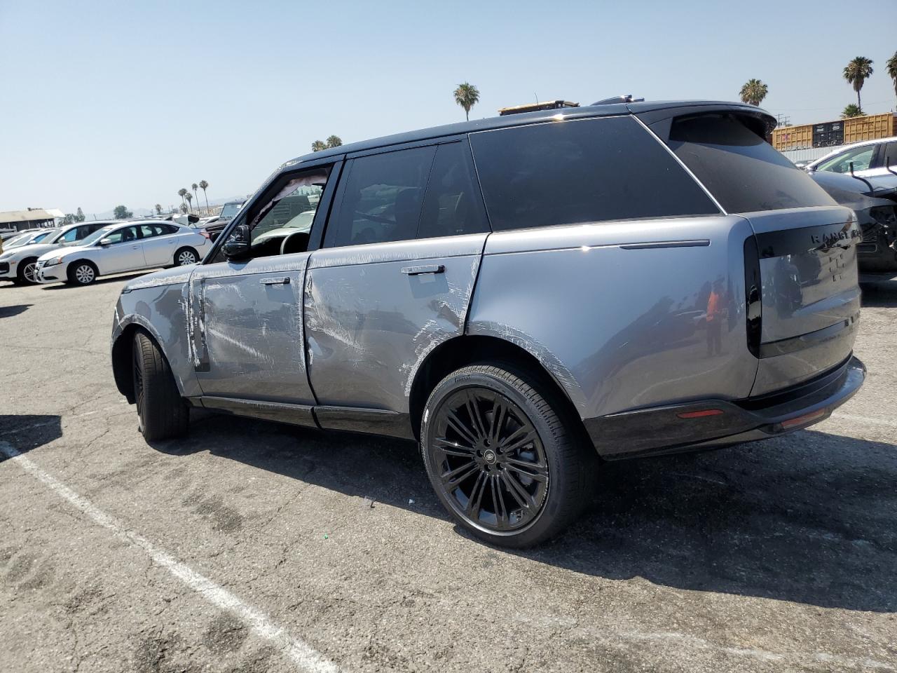 LAND ROVER RANGE ROVER SE