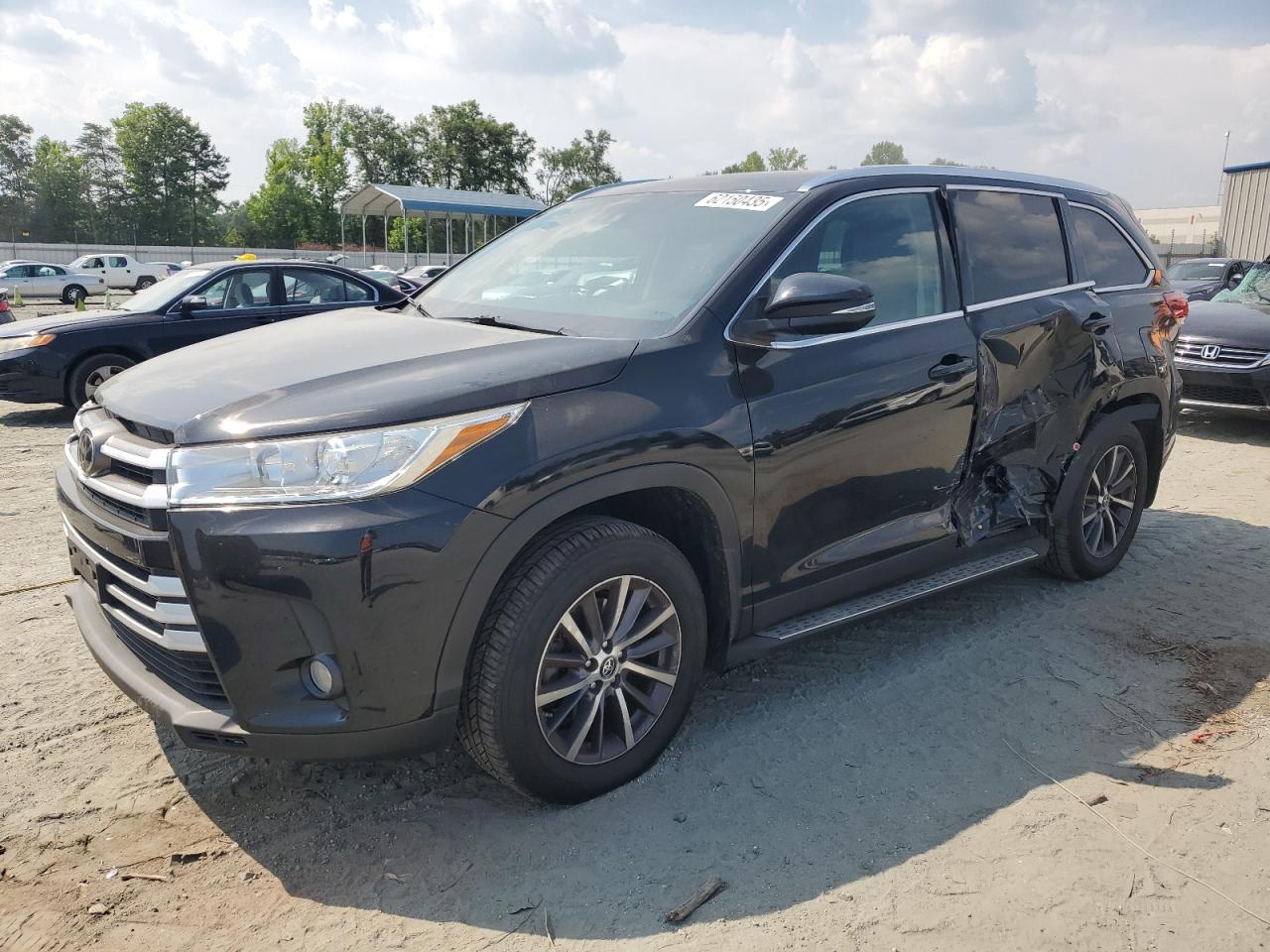 TOYOTA HIGHLANDER SE