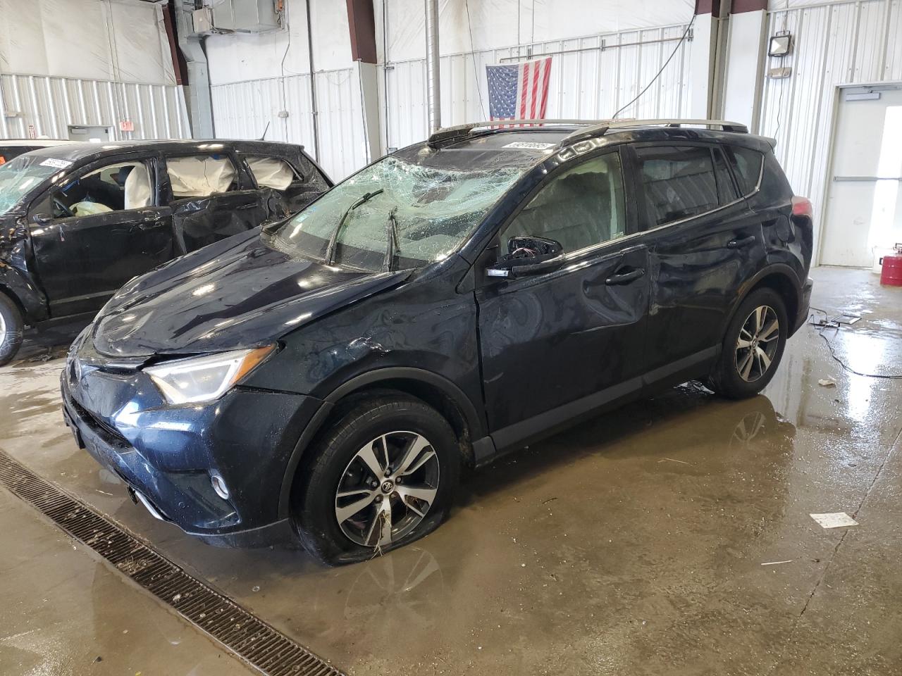 TOYOTA RAV4 XLE