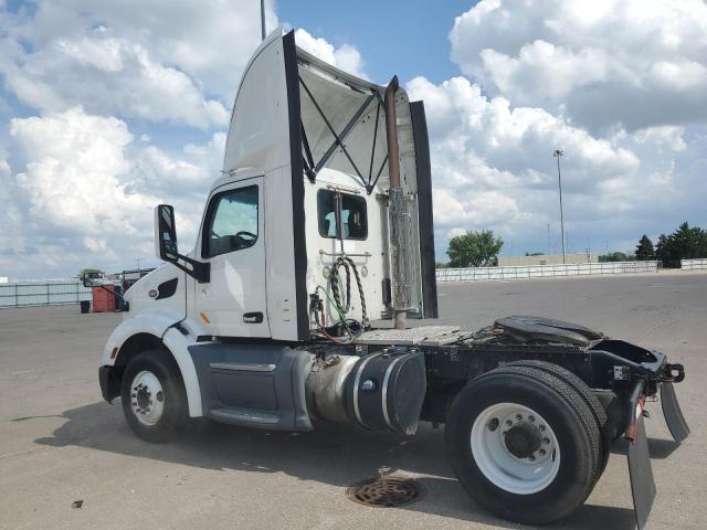 PETERBILT 579 2017 white tractor diesel 1XPBA48X4HD428526 photo #4