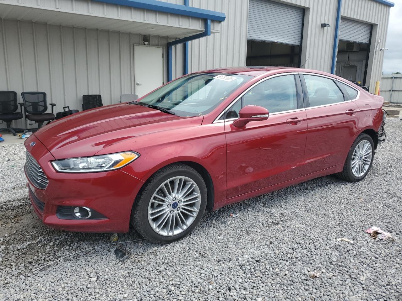 FORD FUSION SE