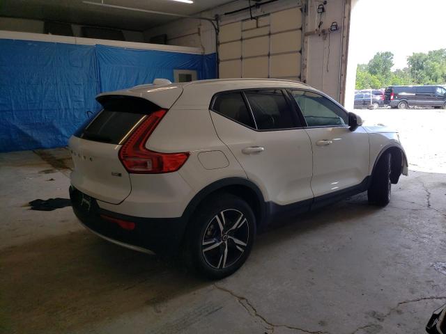 2023 VOLVO XC40 CORE YV4L12UK3P2959552